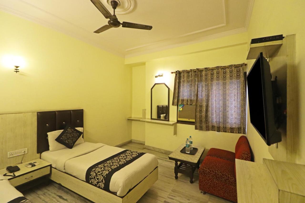 Silver Shine New Delhi - Comfort Stay Exterior foto