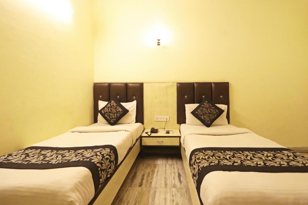 Silver Shine New Delhi - Comfort Stay Exterior foto
