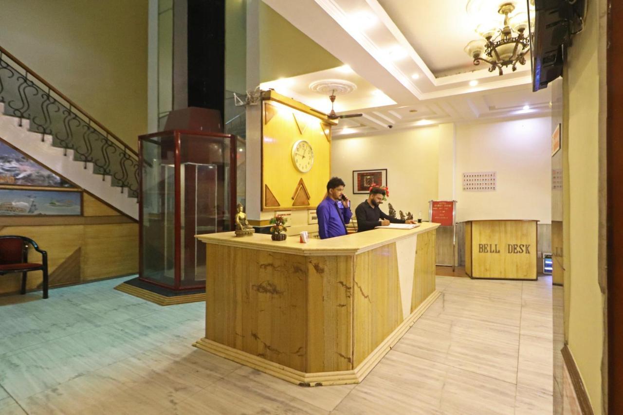 Silver Shine New Delhi - Comfort Stay Exterior foto