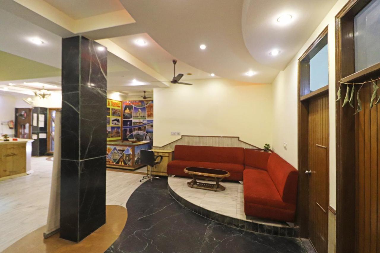 Silver Shine New Delhi - Comfort Stay Exterior foto