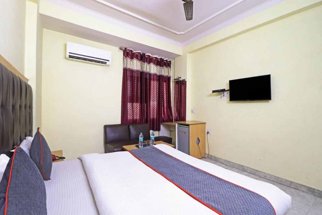 Silver Shine New Delhi - Comfort Stay Exterior foto