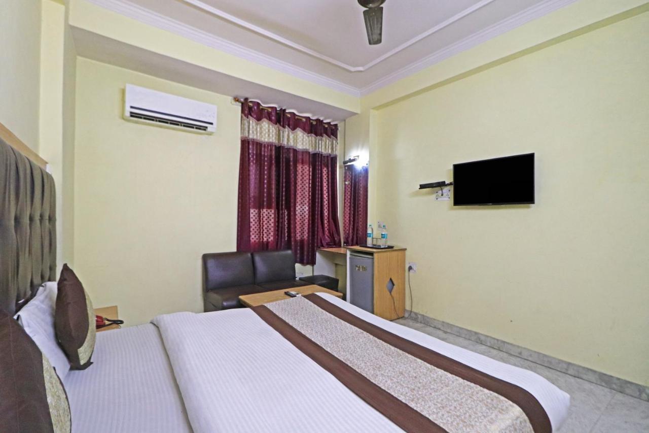 Silver Shine New Delhi - Comfort Stay Exterior foto